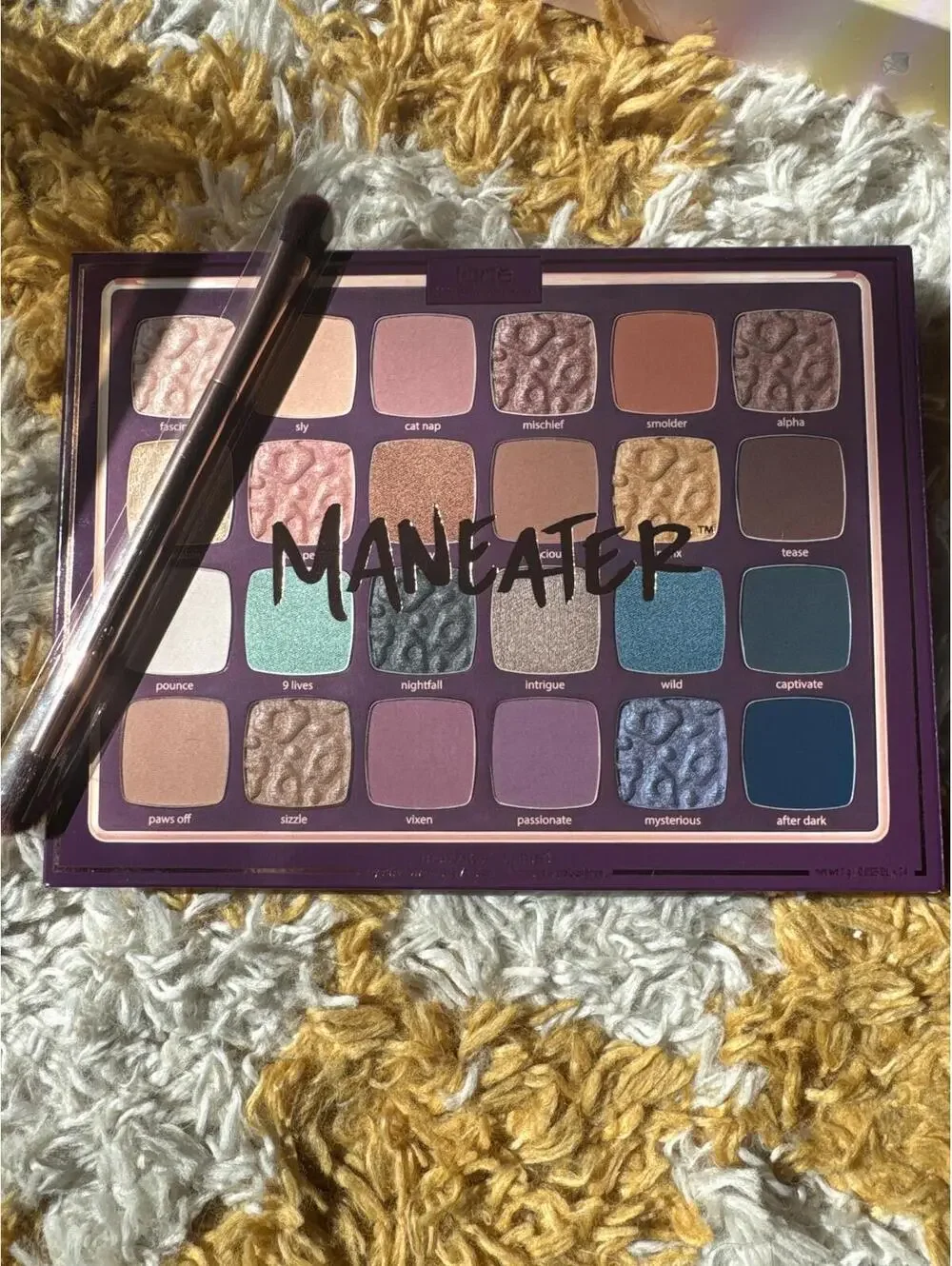 NIB Tarte Cosmetics Nightfall Eyeshadow Palette w/ NEW Eyeshadow Brush